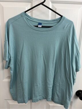 Old Navy women’s vintage tee